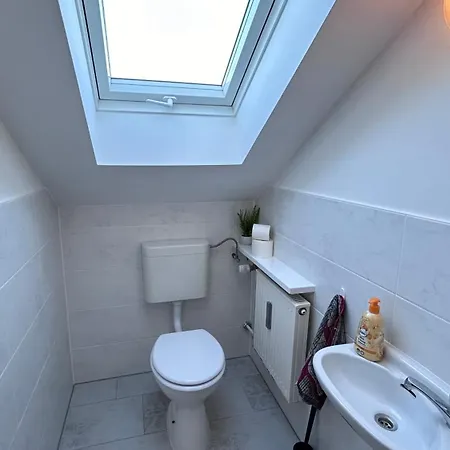 Monteurwohnung Aksana *